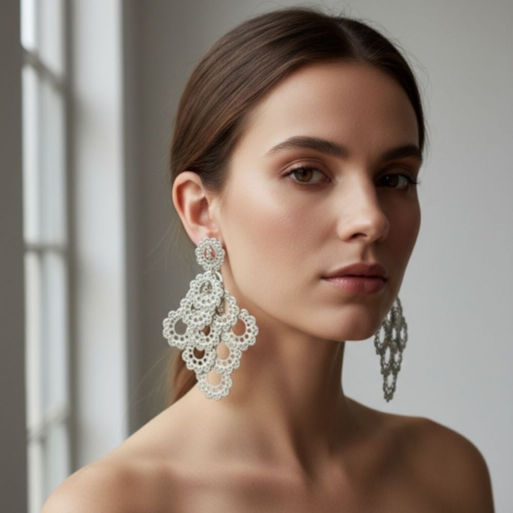 Costume Jewelery Earrings  see measurements